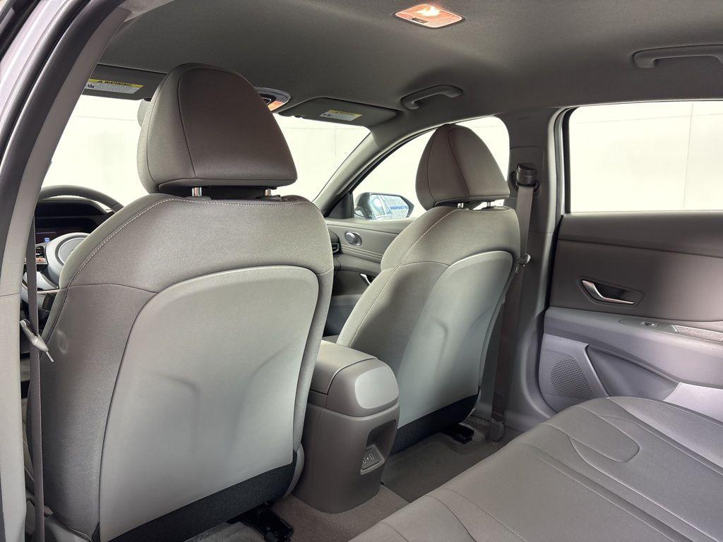 Thumbnail: 2026 Hyundai Elantra - 17