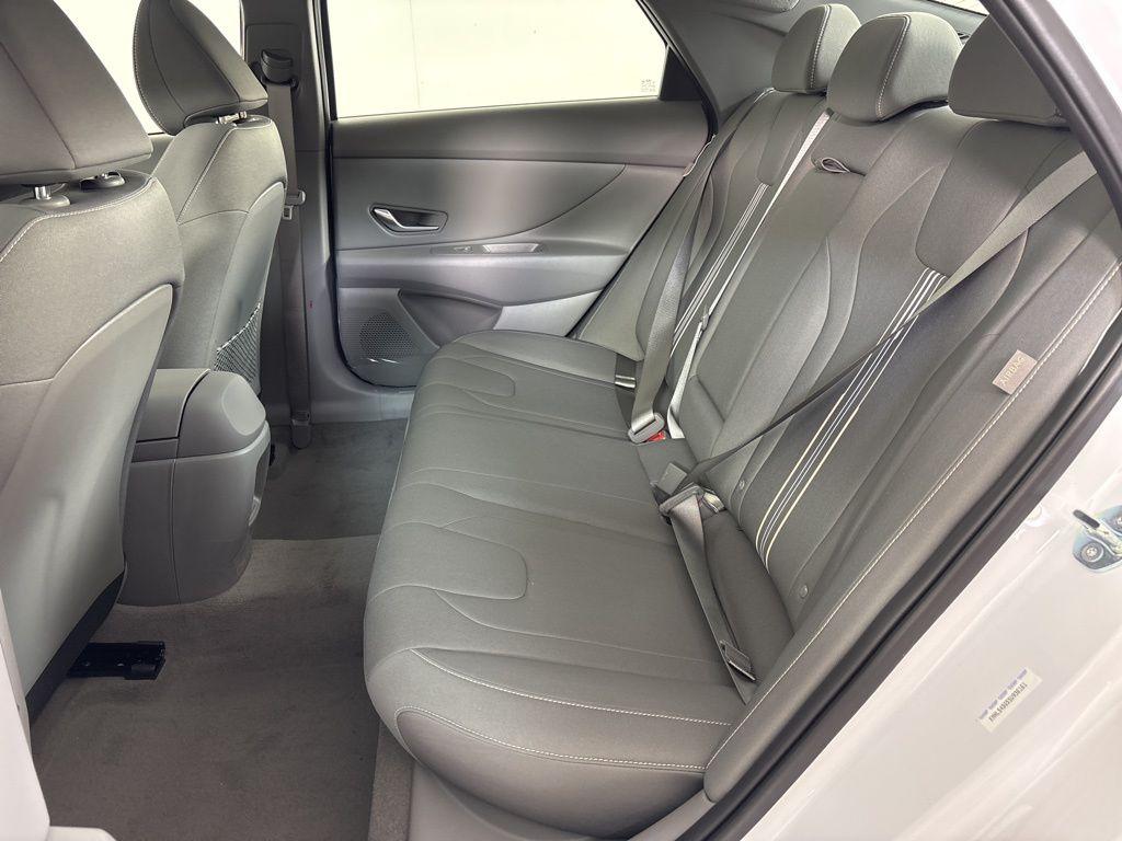 Thumbnail: 2025 Hyundai Elantra - 18