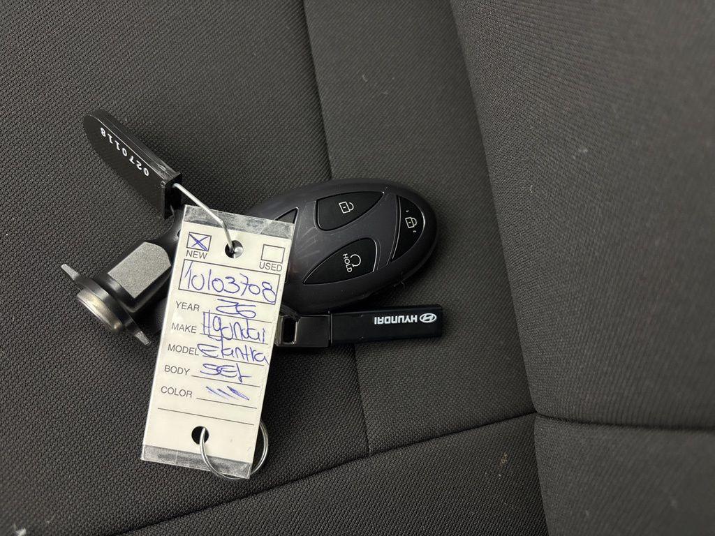 Thumbnail: 2026 Hyundai Elantra - 28