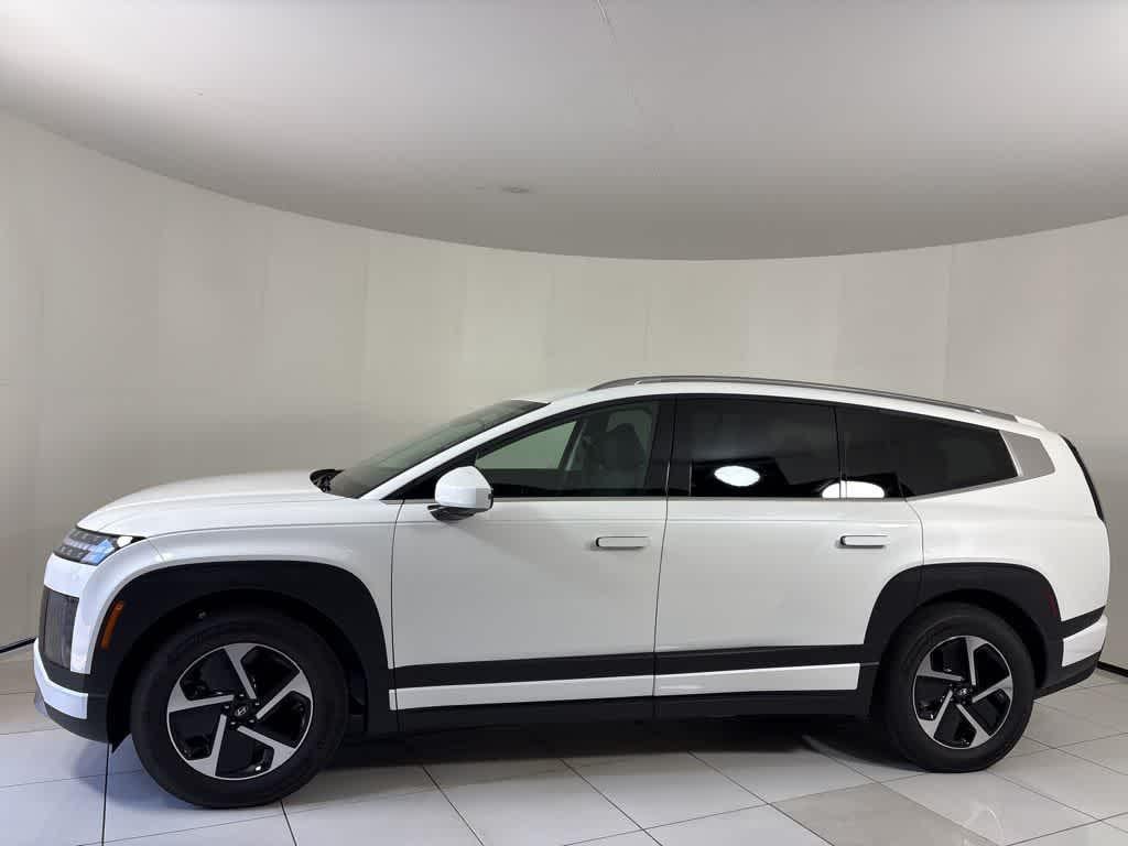 Thumbnail: 2026 Hyundai Ioniq - 3