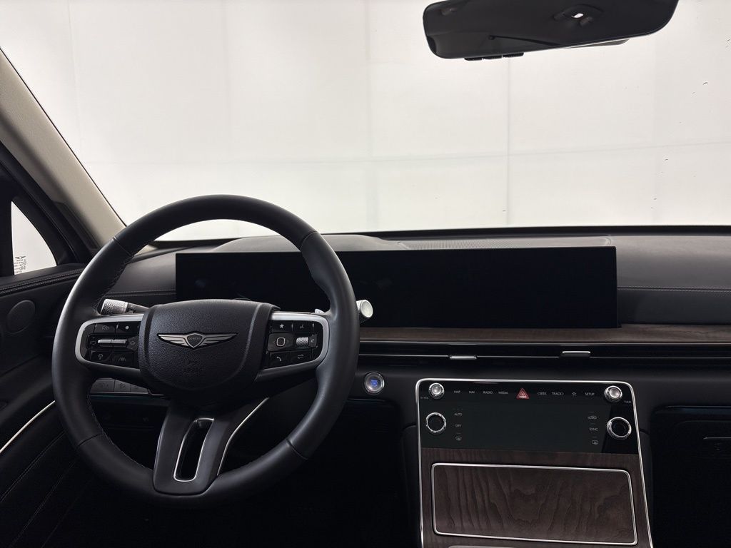 Thumbnail: 2025 Genesis GV80 - 22
