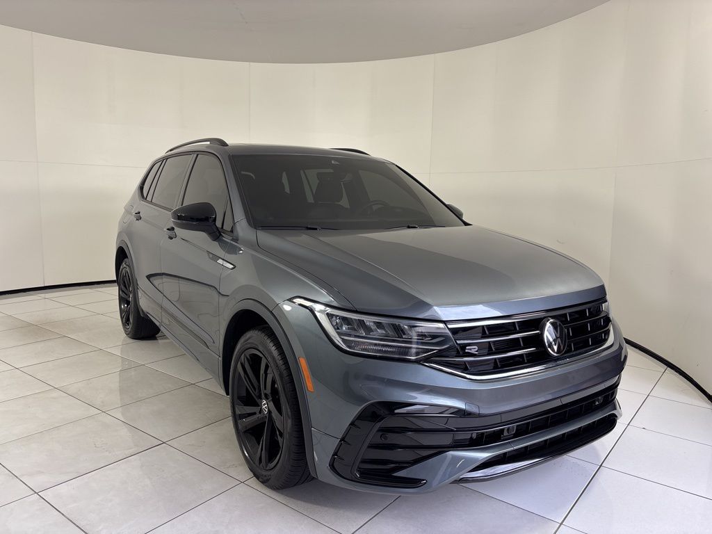 Thumbnail: 2023 Volkswagen Tiguan - 7