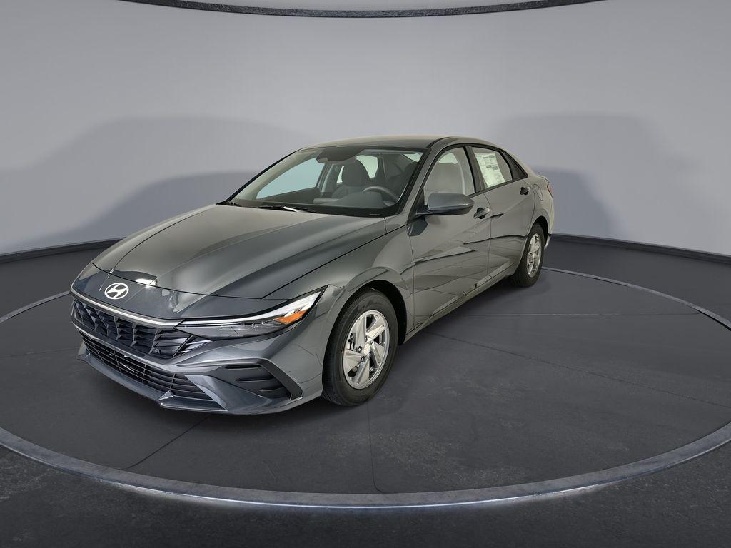 Thumbnail: 2026 Hyundai Elantra - 4