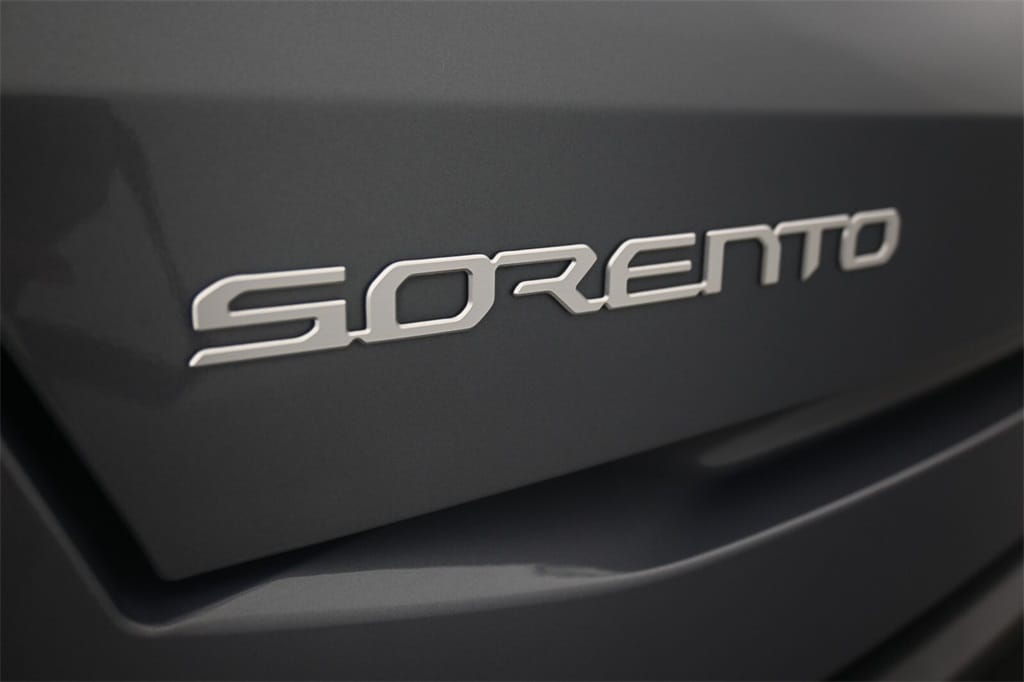 Thumbnail: 2024 Kia Sorento - 8