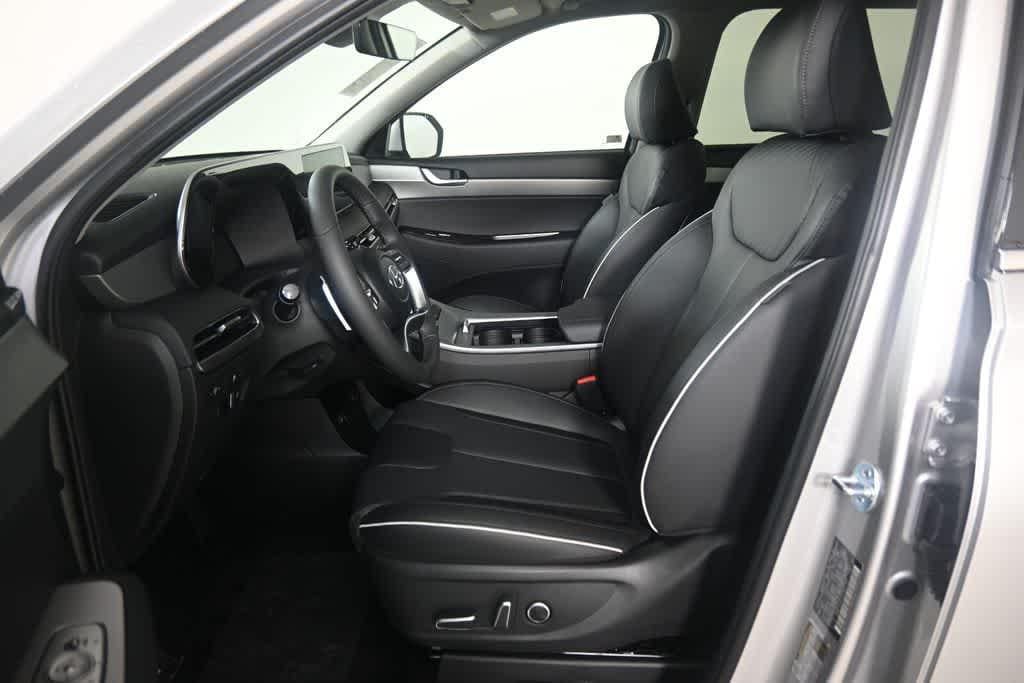 Thumbnail: 2025 Hyundai Palisade - 12