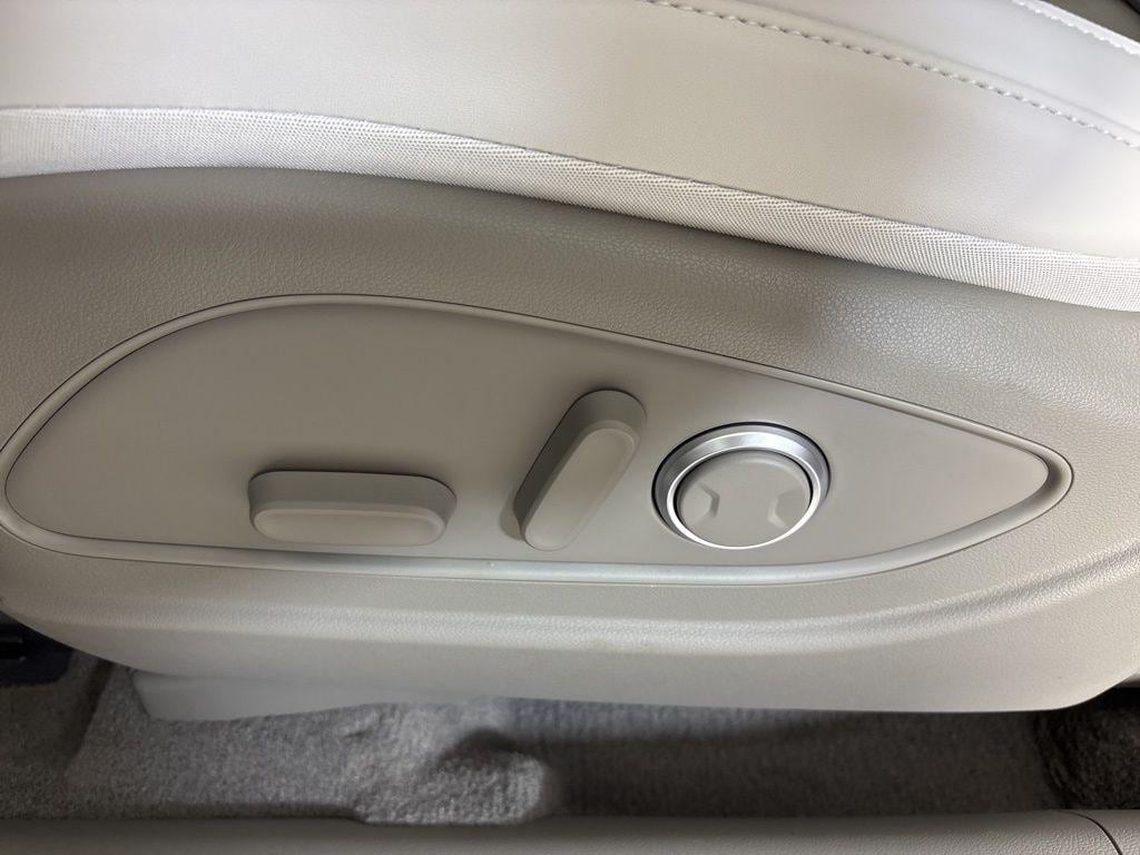 Thumbnail: 2026 Hyundai Palisade - 15