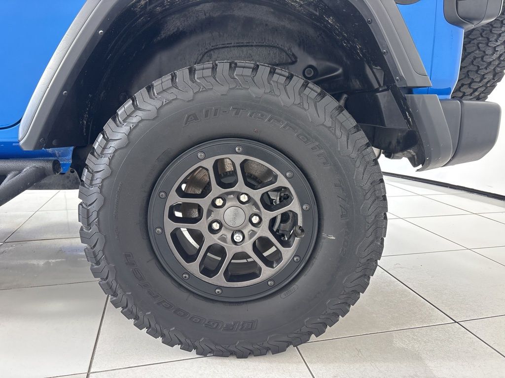 Thumbnail: 2023 Jeep Wrangler - 9