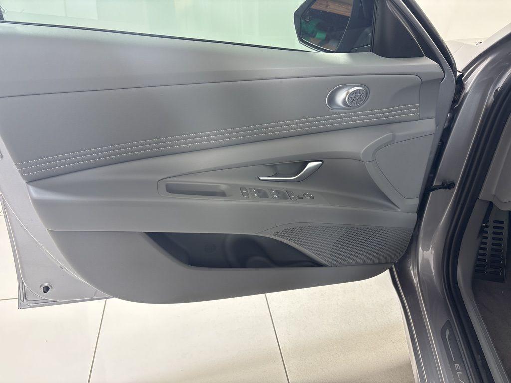 Thumbnail: 2026 Hyundai Elantra - 16