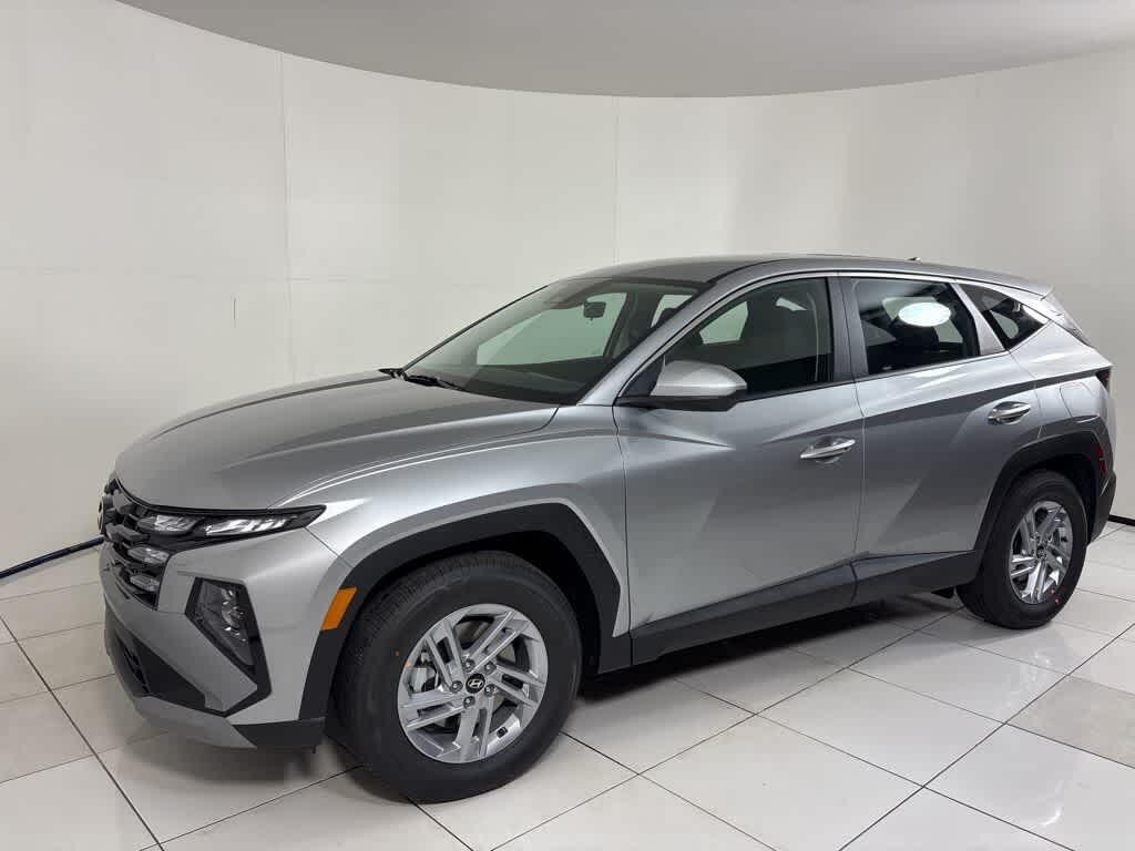 New 2026 Hyundai Tucson SE FWD SUV