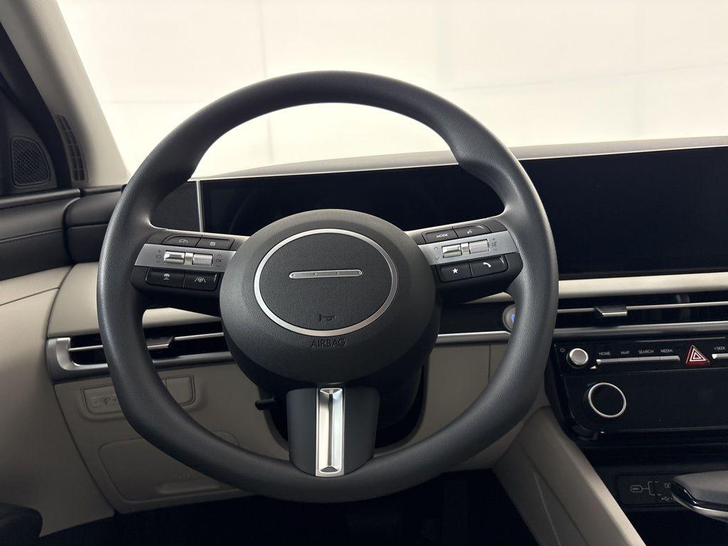 Thumbnail: 2026 Hyundai Tucson - 20