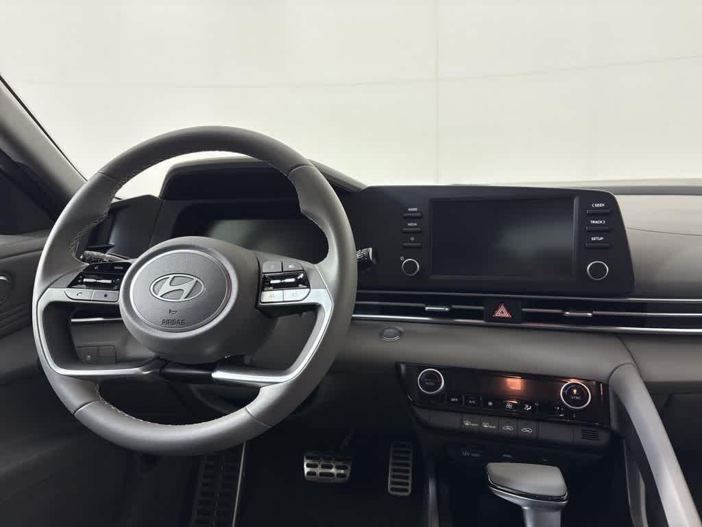 Thumbnail: 2026 Hyundai Elantra - 21