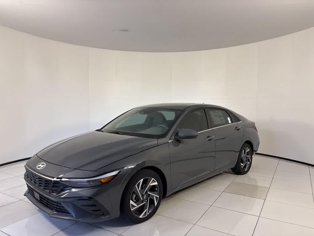 Thumbnail: 2025 Hyundai Elantra - 1