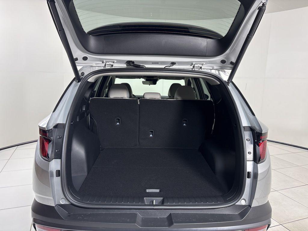 Thumbnail: 2026 Hyundai Tucson - 24