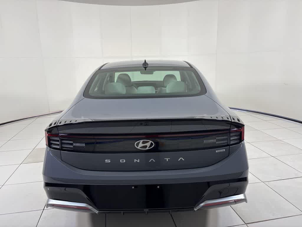 Thumbnail: 2025 Hyundai Sonata - 4