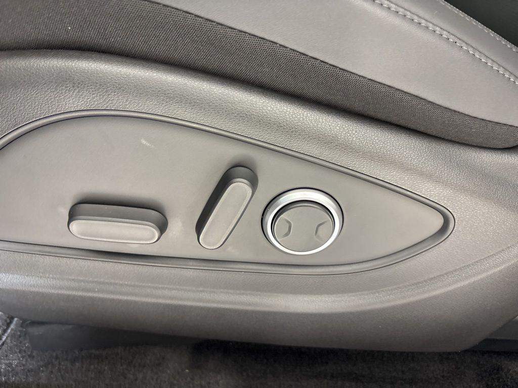 Thumbnail: 2026 Hyundai Palisade - 15