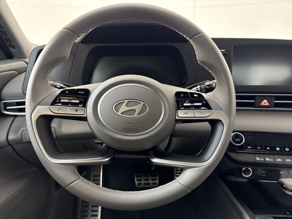 Thumbnail: 2026 Hyundai Elantra - 20