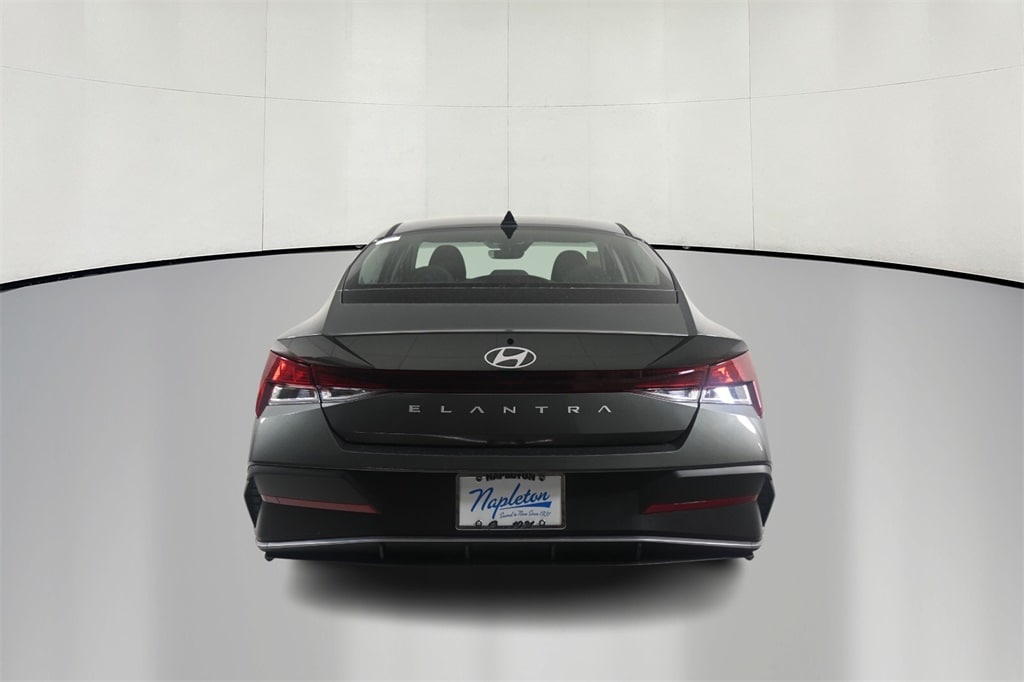 Thumbnail: 2025 Hyundai Elantra - 6