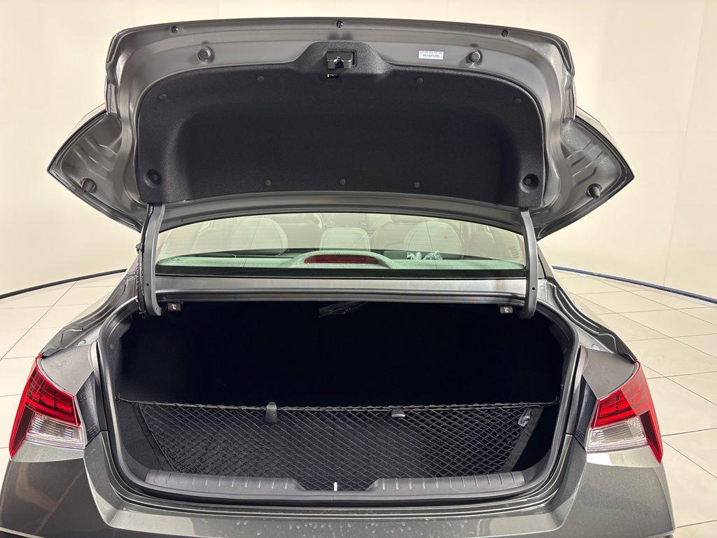 Thumbnail: 2026 Hyundai Elantra - 23