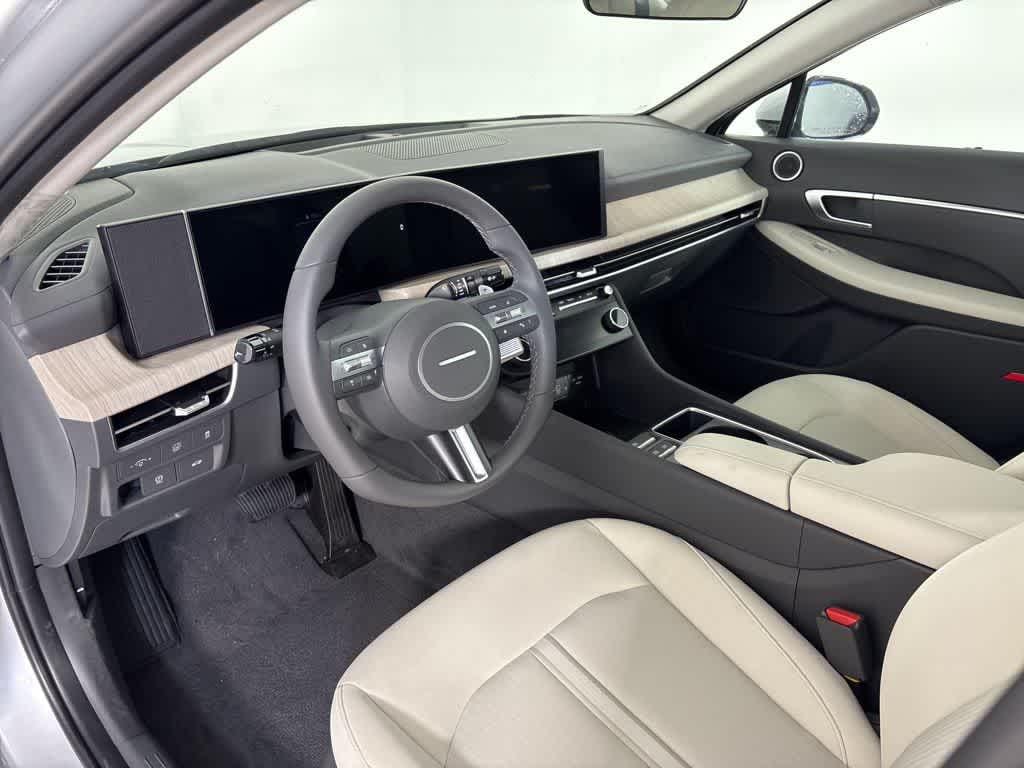 Thumbnail: 2025 Hyundai Sonata - 15