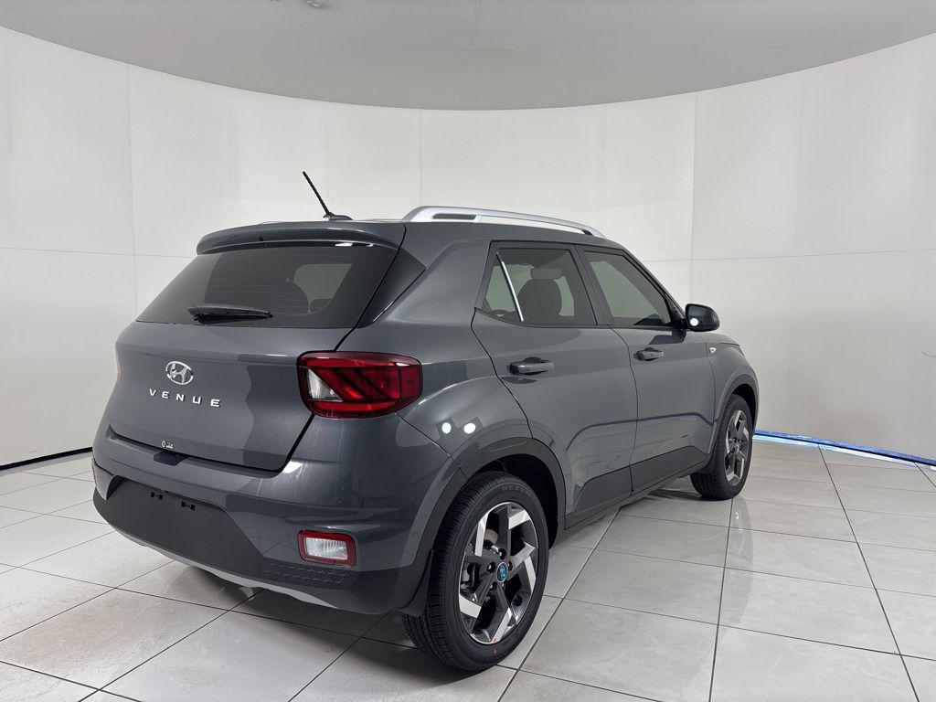 Thumbnail: 2026 Hyundai Venue - 5
