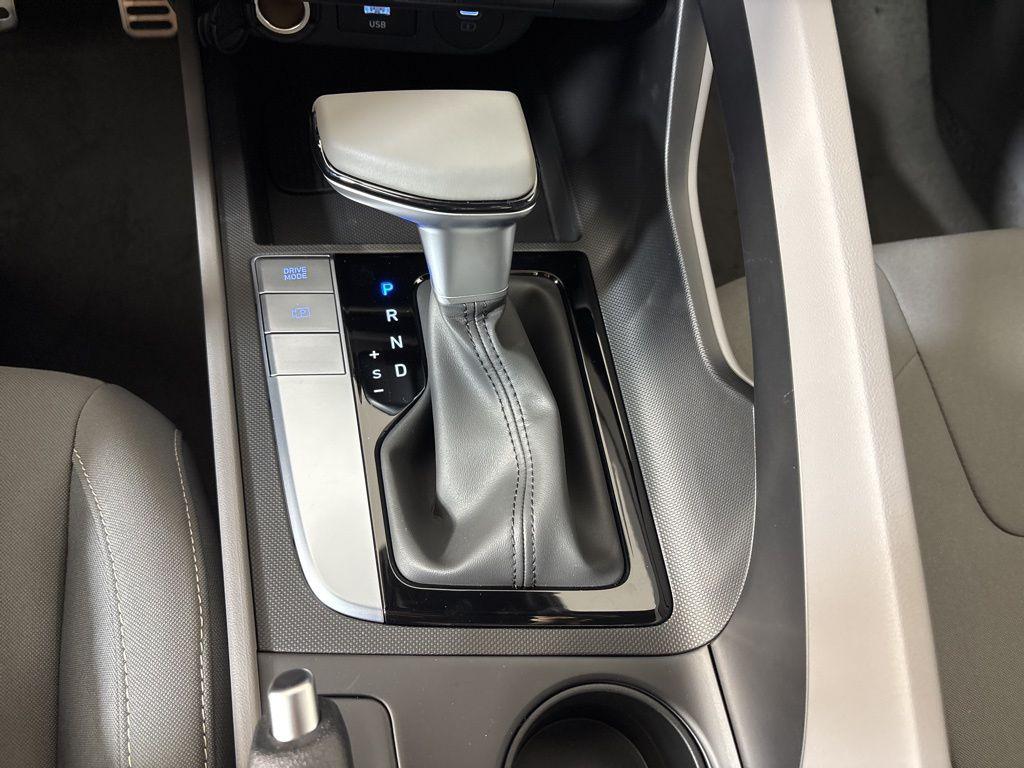 Thumbnail: 2026 Hyundai Elantra - 27