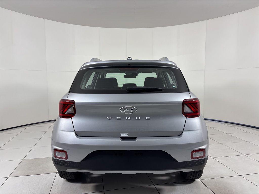 Thumbnail: 2026 Hyundai Venue - 4