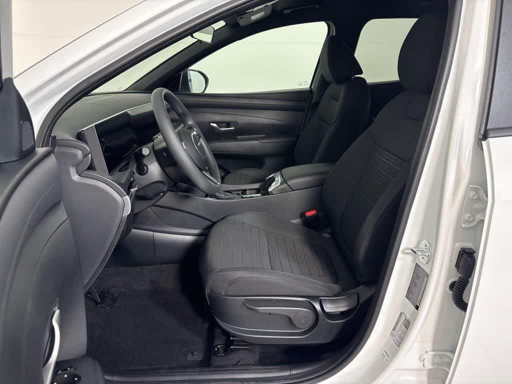 Thumbnail: 2026 Hyundai Santa Cruz - 14