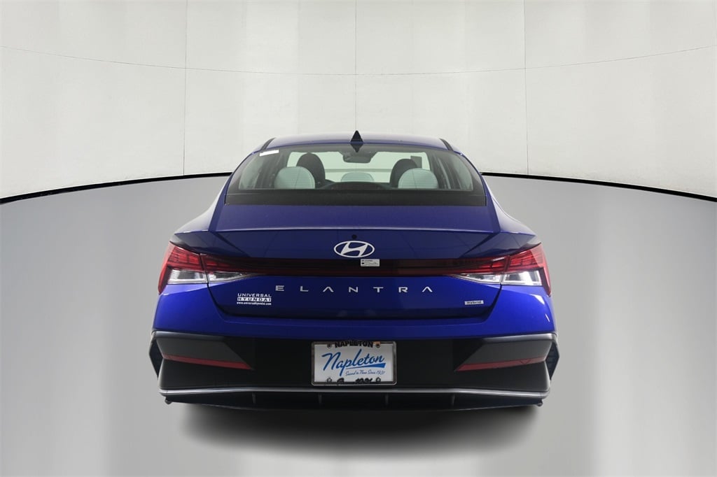 Thumbnail: 2025 Hyundai Elantra - 6