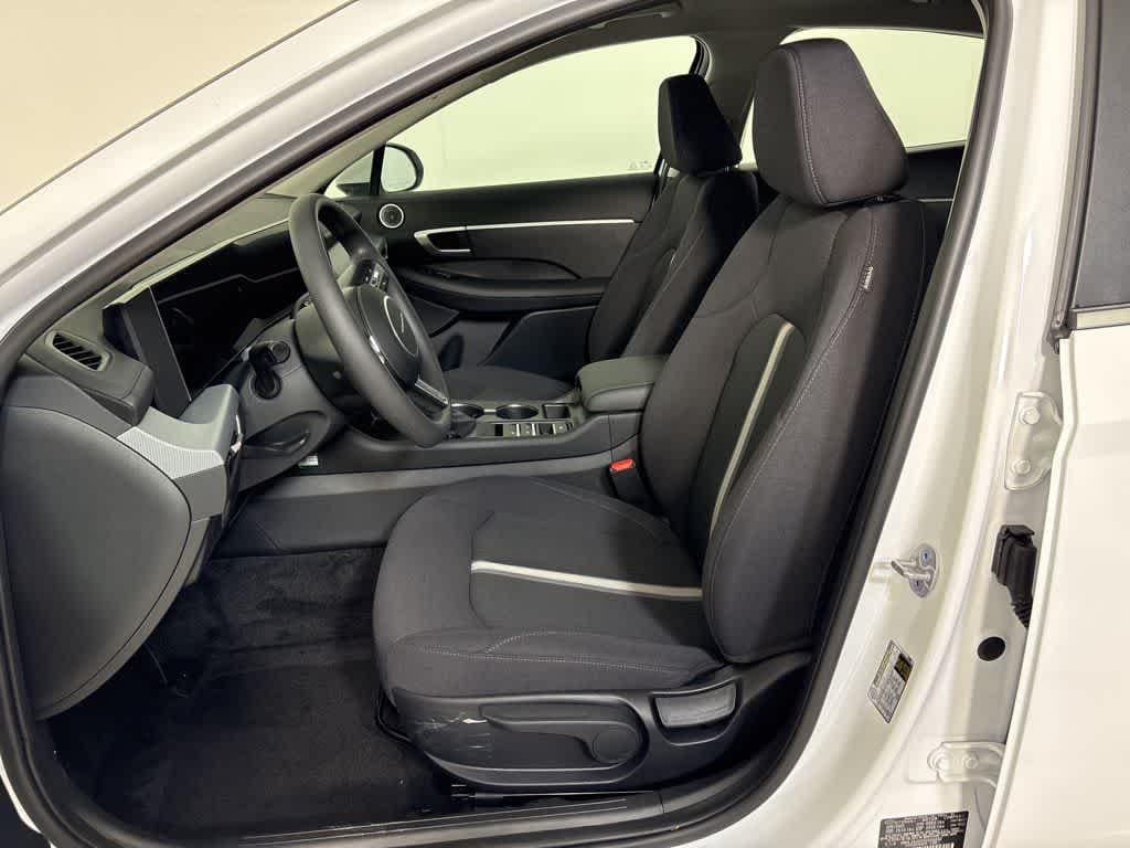 Thumbnail: 2025 Hyundai Sonata - 14