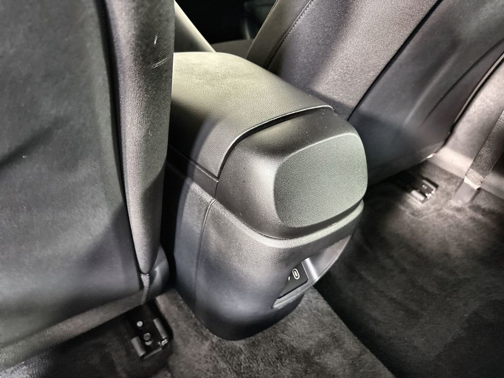 2025 Hyundai Elantra Blue - Photo 22