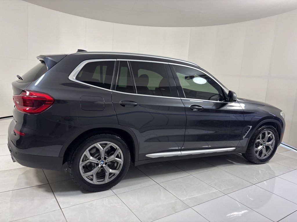 Thumbnail: 2021 BMW X3 - 6