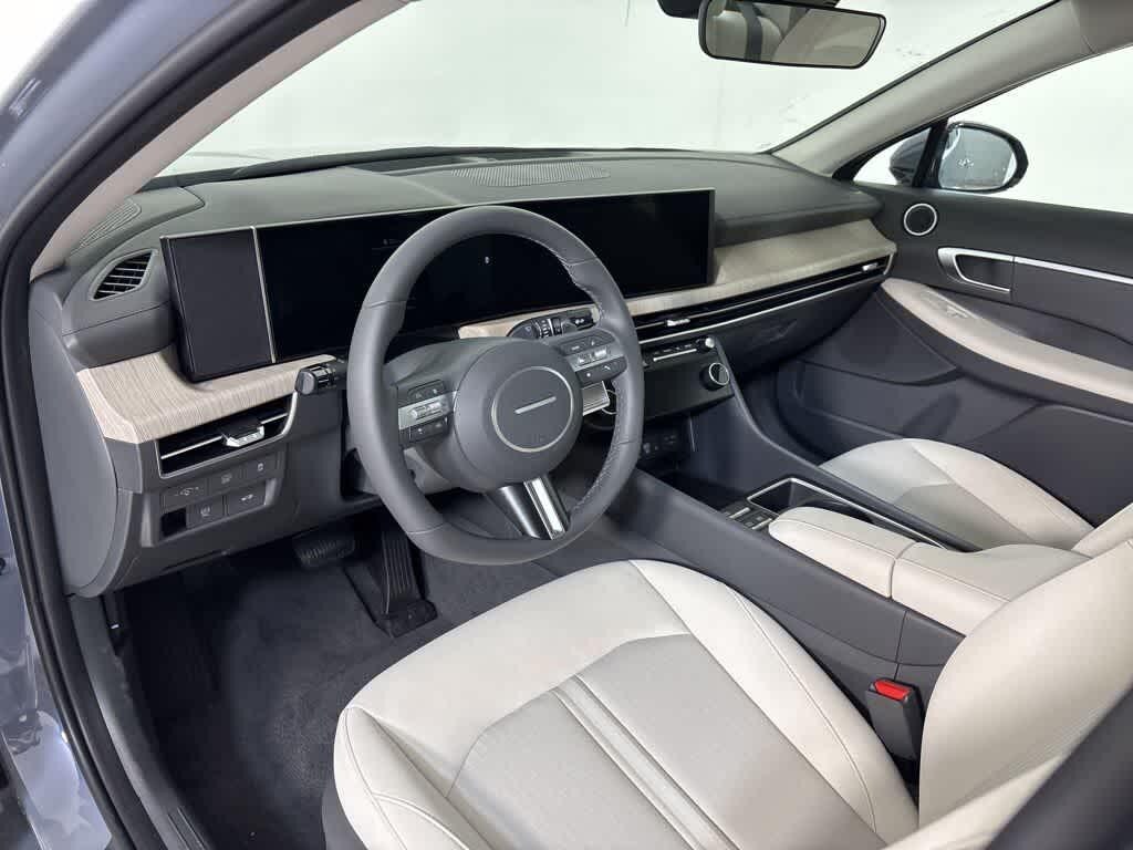Thumbnail: 2025 Hyundai Sonata - 15
