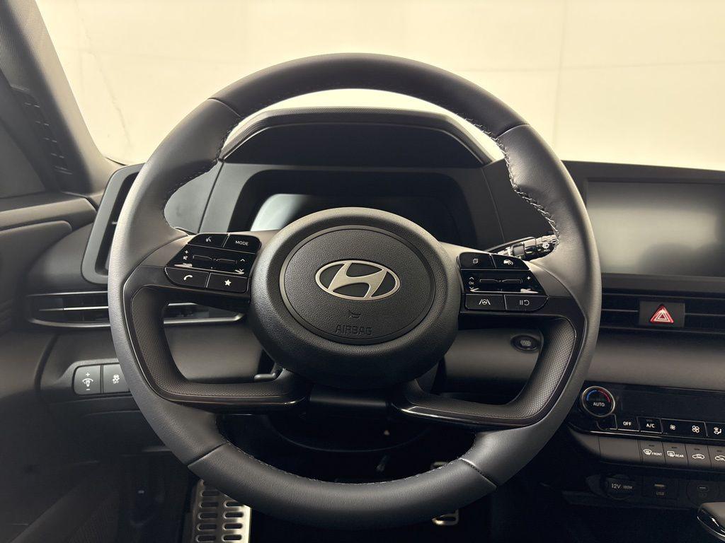 Thumbnail: 2026 Hyundai Elantra - 20