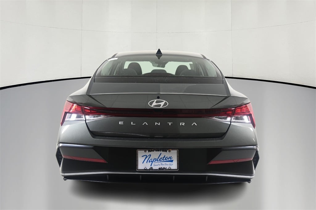 Thumbnail: 2025 Hyundai Elantra - 6