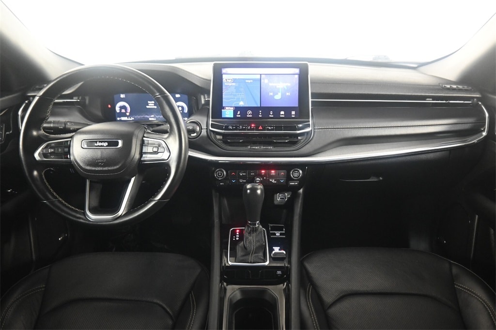 Thumbnail: 2022 Jeep Compass - 14
