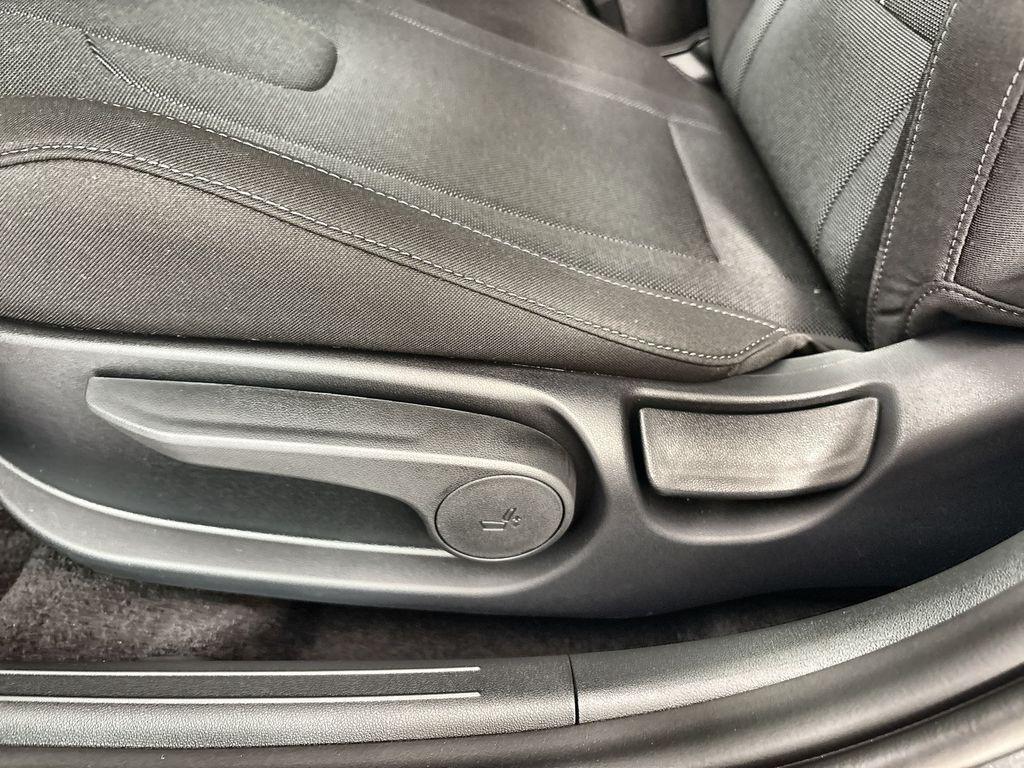 Thumbnail: 2026 Hyundai Elantra - 14