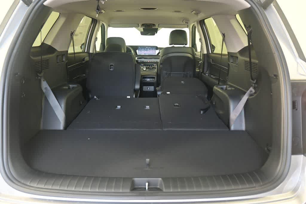 Thumbnail: 2025 Hyundai Palisade - 25