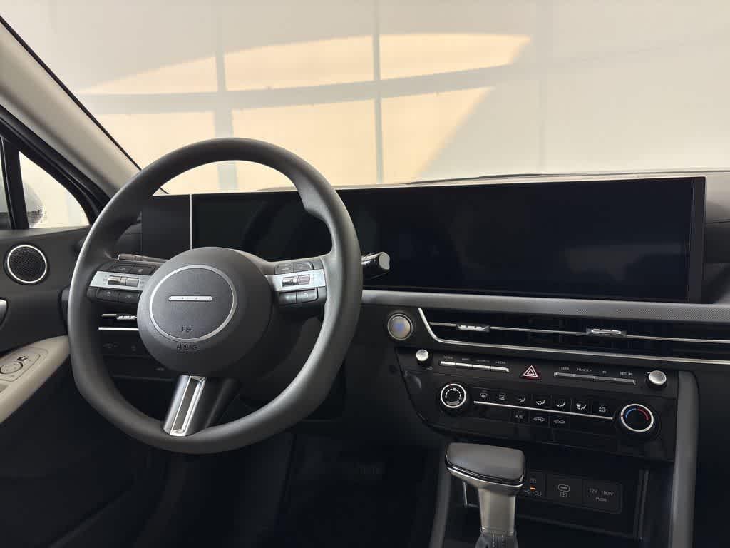 Thumbnail: 2025 Hyundai Sonata - 20