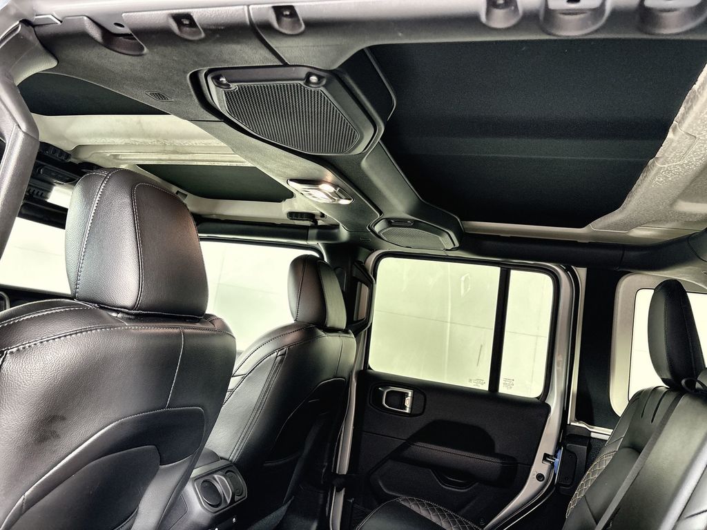 2022 Jeep Wrangler Unlimited High Altitude 4XE - Photo 16