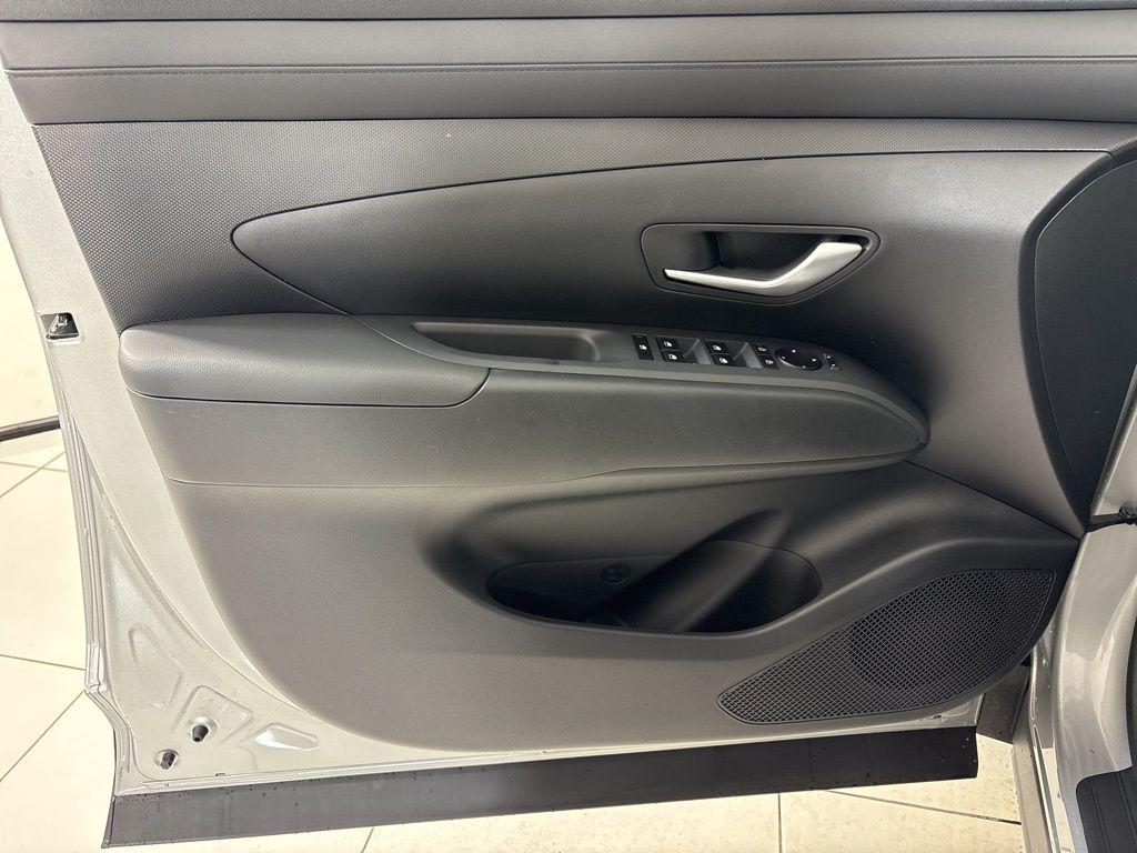 Thumbnail: 2026 Hyundai Tucson - 16