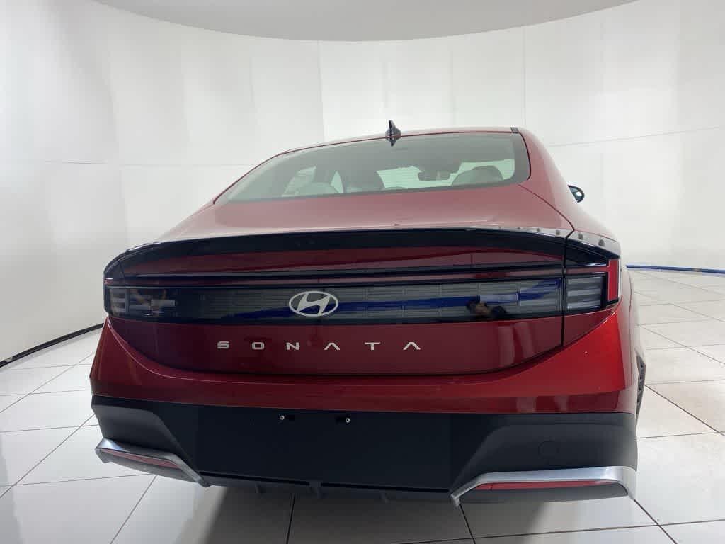 New 2025 Hyundai Sonata SE Sedan