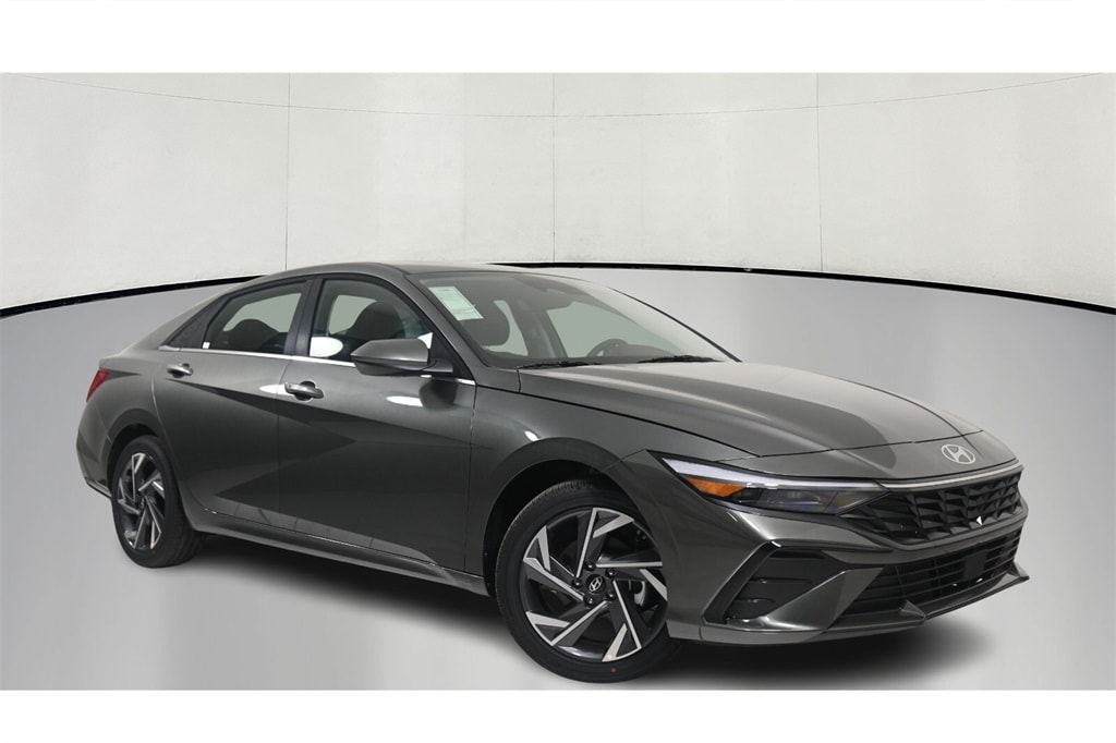 Thumbnail: 2025 Hyundai Elantra - 1
