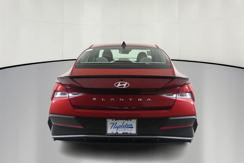 Thumbnail: 2025 Hyundai Elantra - 6