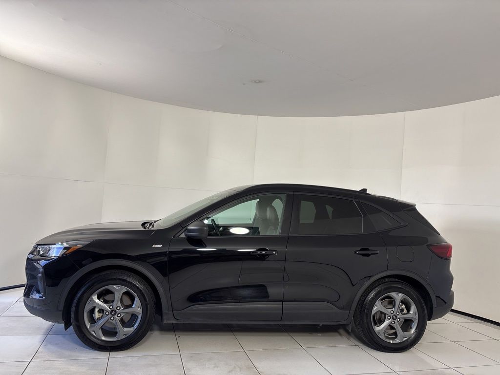 Thumbnail: 2025 Ford Escape - 2