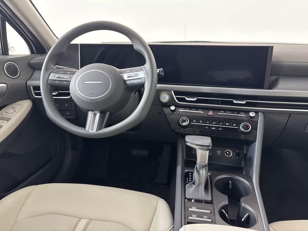 Thumbnail: 2025 Hyundai Sonata - 21