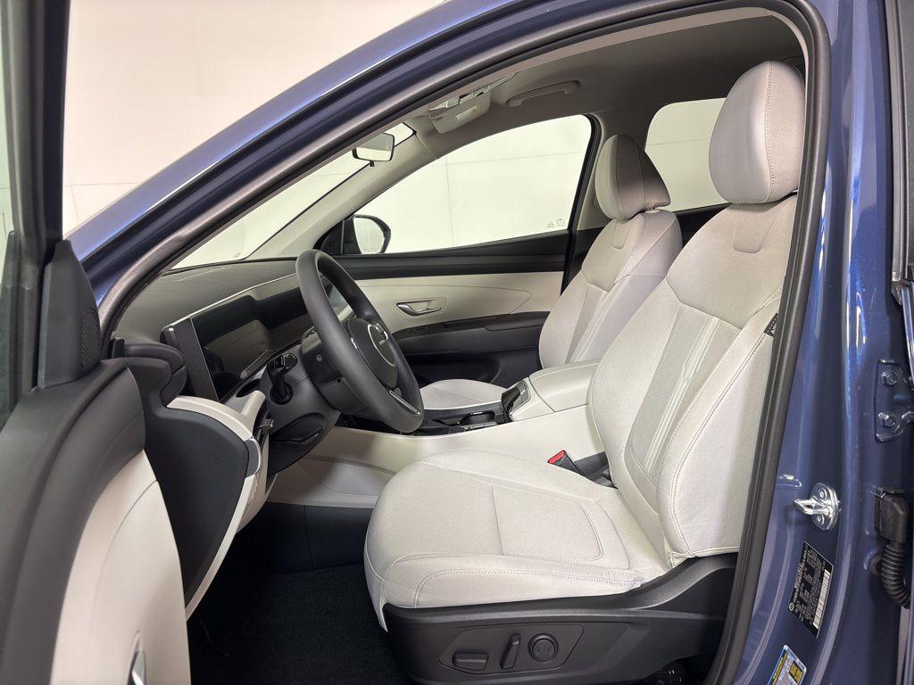 Thumbnail: 2026 Hyundai Tucson - 14