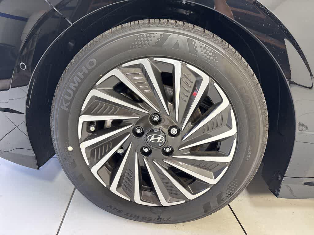 Thumbnail: 2025 Hyundai Sonata - 10