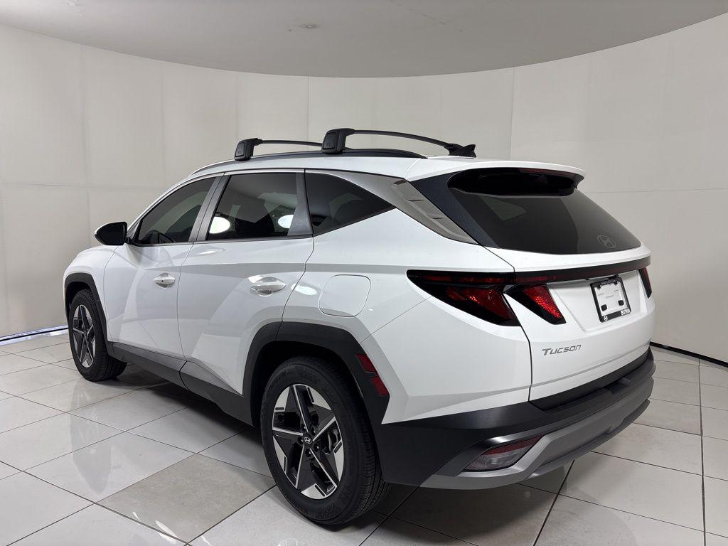 Thumbnail: 2026 Hyundai Tucson - 3