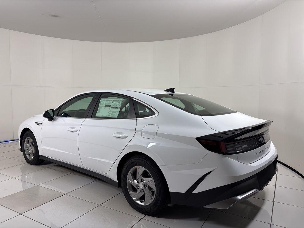 Thumbnail: 2026 Hyundai Sonata - 3