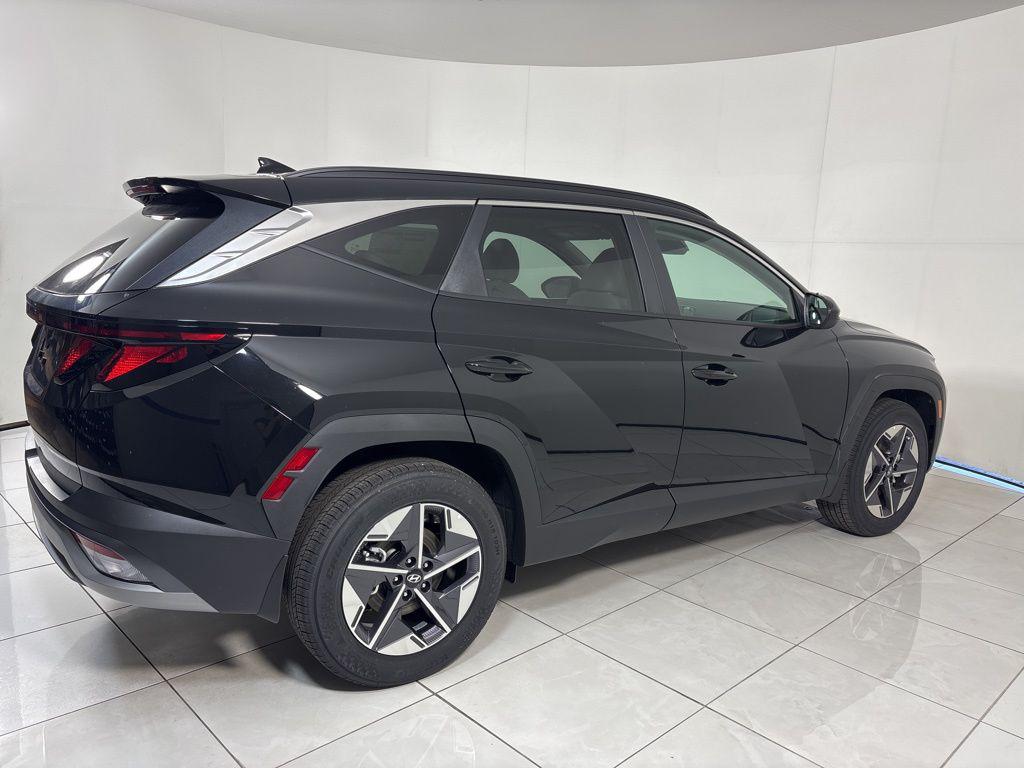 Thumbnail: 2026 Hyundai Tucson - 5
